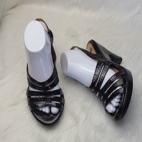 SOFFT Chocolate Brown Patent Leather Open Toe Strappy Sling Back Comfort Sandals - Picture 1 of 15